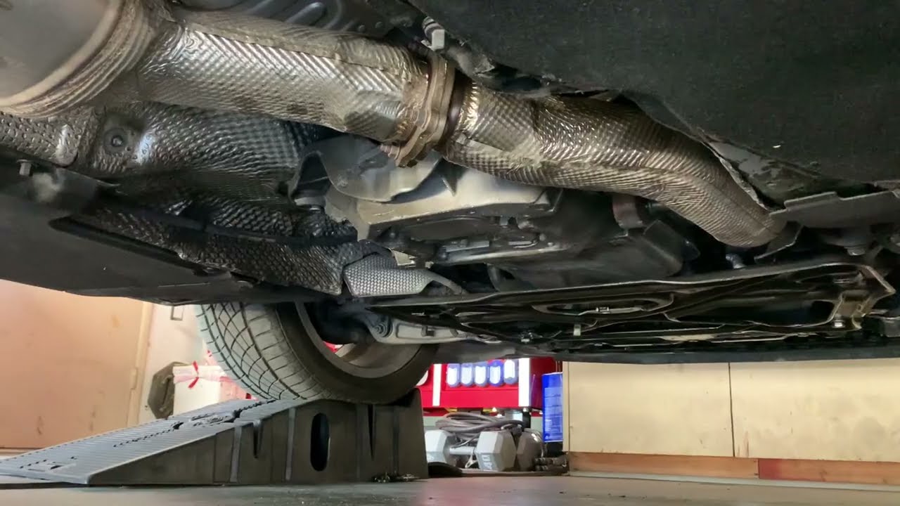 2014 C7 Audi A6 TDI Diff Front Rear Center Differential Fluid Change 2014 C7 Audi A6 TDI Diff Front Rear Center Differential Fluid Change