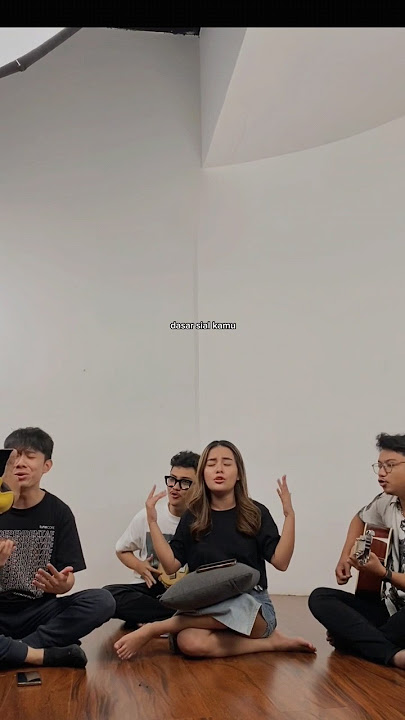 Siapa yang terngiang - ngiang sama lagu ini?