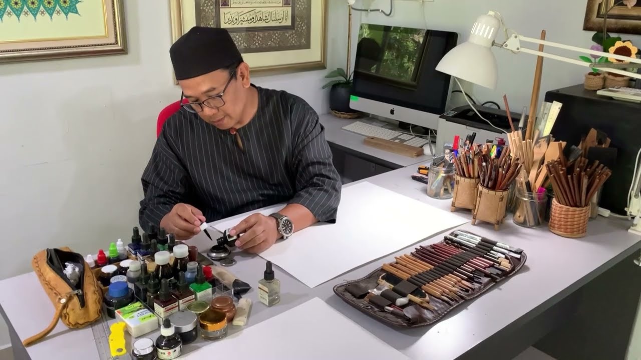 Gema Tinta: Khat di Ambang Lenyap