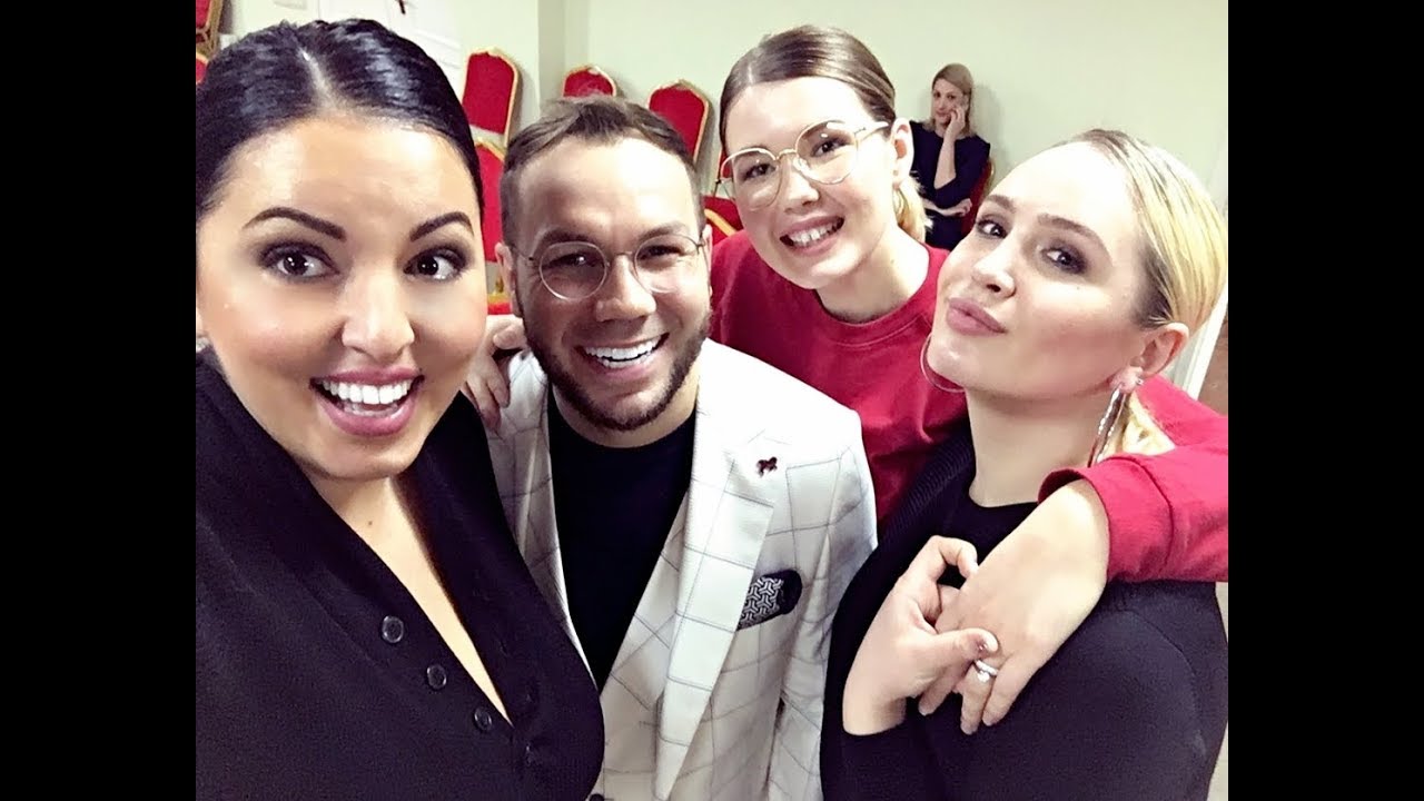 ЗАКРЫТЫЙ ПОКАЗ АНДРЭ ТАНА Одежда для пышных женщин РИМА ПЕНДЖИЕВА