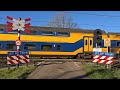 Spoorwegovergang Heiloo // Dutch Railroad Crossing