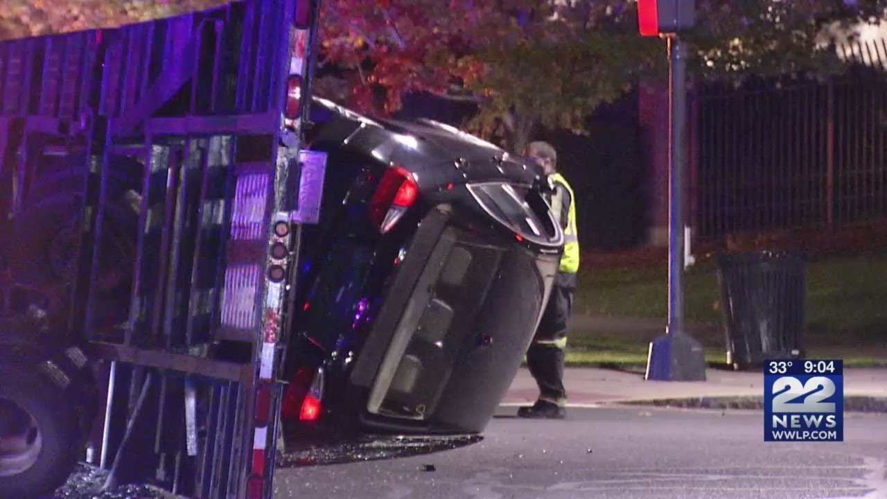Driver arrested after overnight rollover crash in Springfield - YouTube