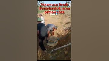 Penemuan Benda Bersejarah Di Persawahan dekat Makam Ki Ageng Tirto Grobogan