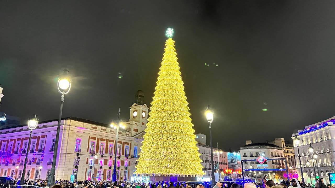Exploring Madrid  Christmas Lights