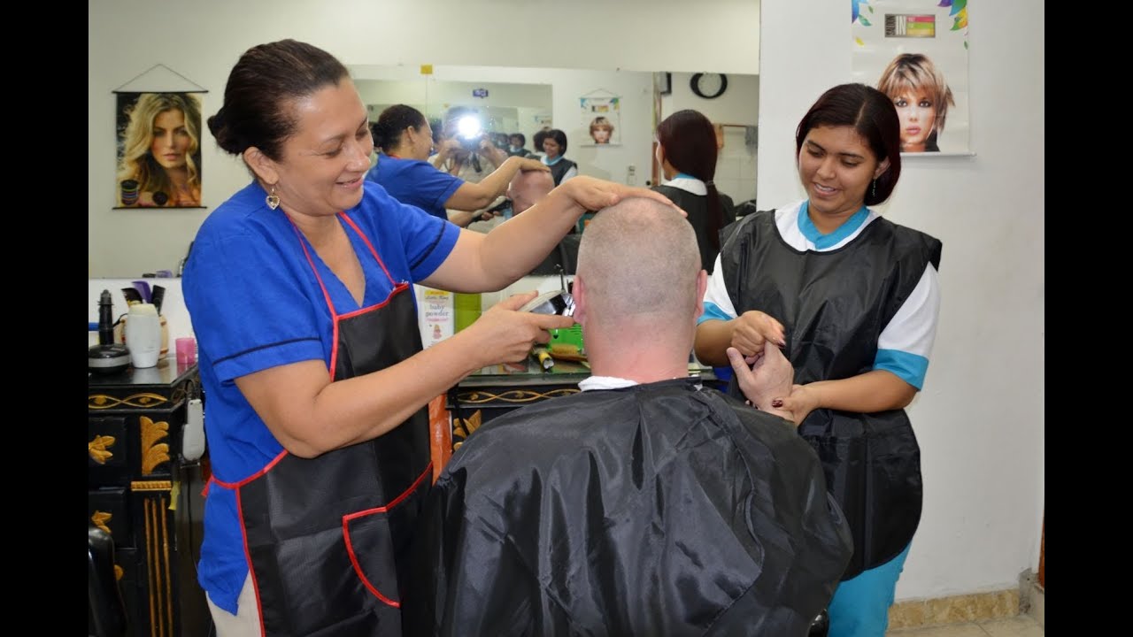 Relax in colombian female barber shop - YouTube Relax in colombian female barber shop - YouTube