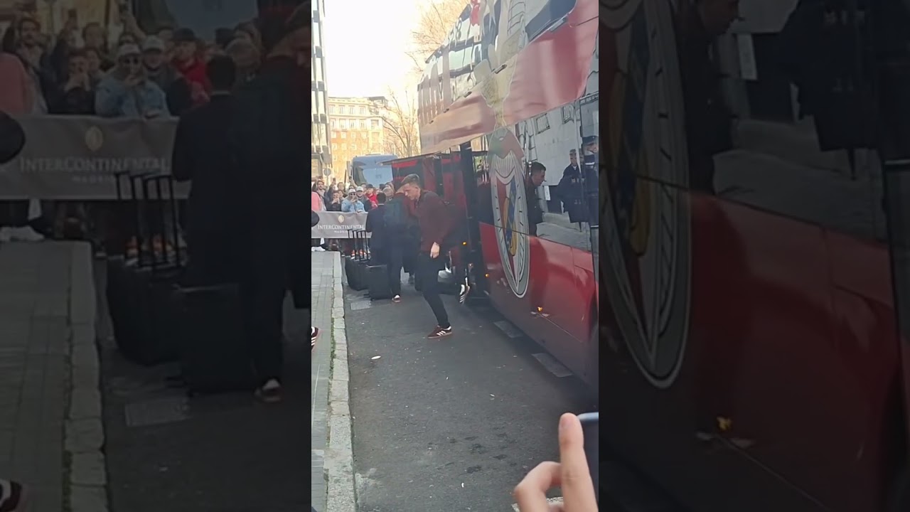 Tudo a postos para uma noite grande no Santiago Bernabéu. 🔥