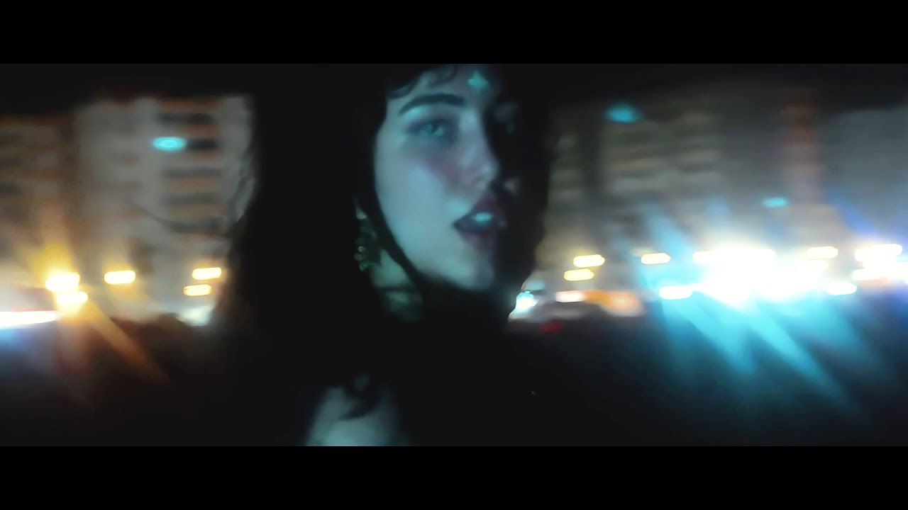 Lucila de la Fuente - Pensamientos (¿...Pensarás en mí?) (M/V)