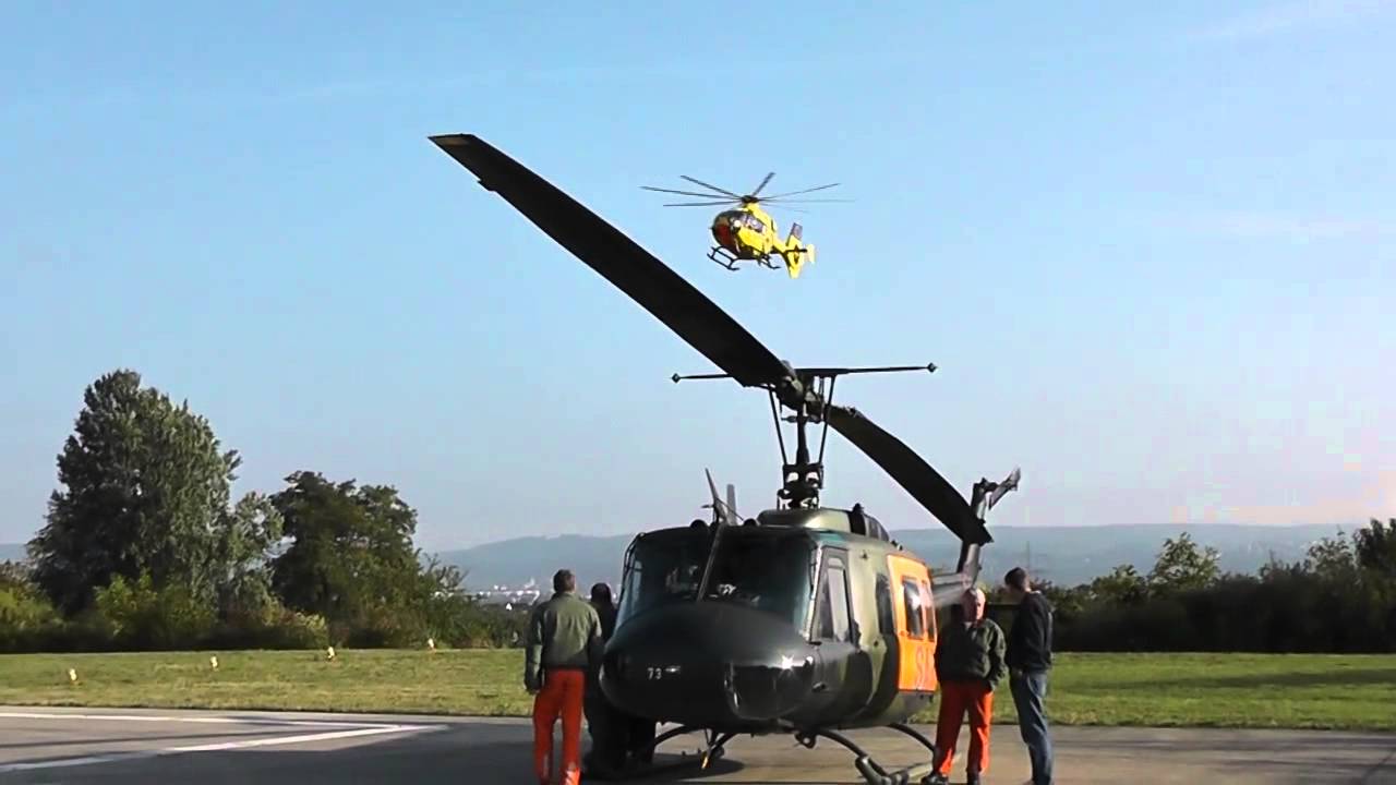 28.09.2013 Landung Christoph 23 am Tag der Jubiläumsfeier 40 Jahre Luftrettung Koblenz