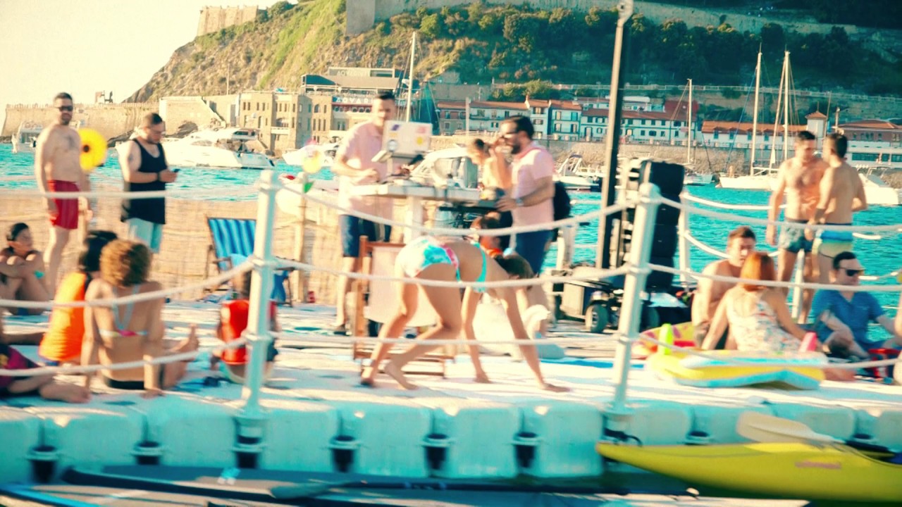 Disco Bambinos "Live in the bay"