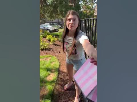 She starts her period at the pool. #shorts - YouTube
