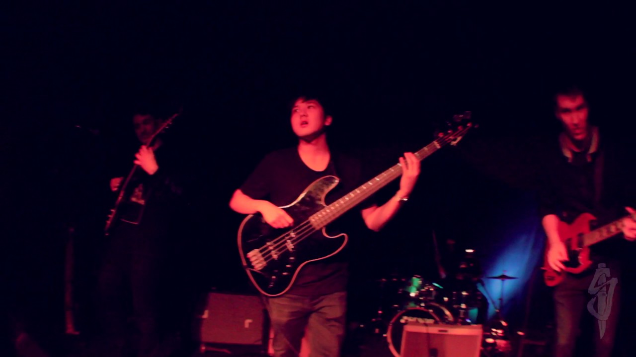 Watch PFLOOG - MORPHEUS BURESS ( LIVE @ SMILING BUDHA / 01.18.2017 ) on YouTube Watch PFLOOG - MORPHEUS BURESS ( LIVE @ SMILING BUDHA / 01.18.2017 ) on YouTube