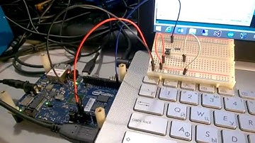 Intel Galileo - demo #3 - Digital Read Serial