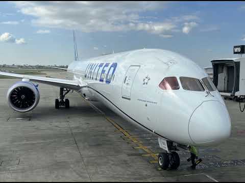 Професіоналізм під тиском: конфлікт пілота United Airlines з диспетчером Ньюарка
