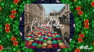 Watch Ricardo Padua Mia video