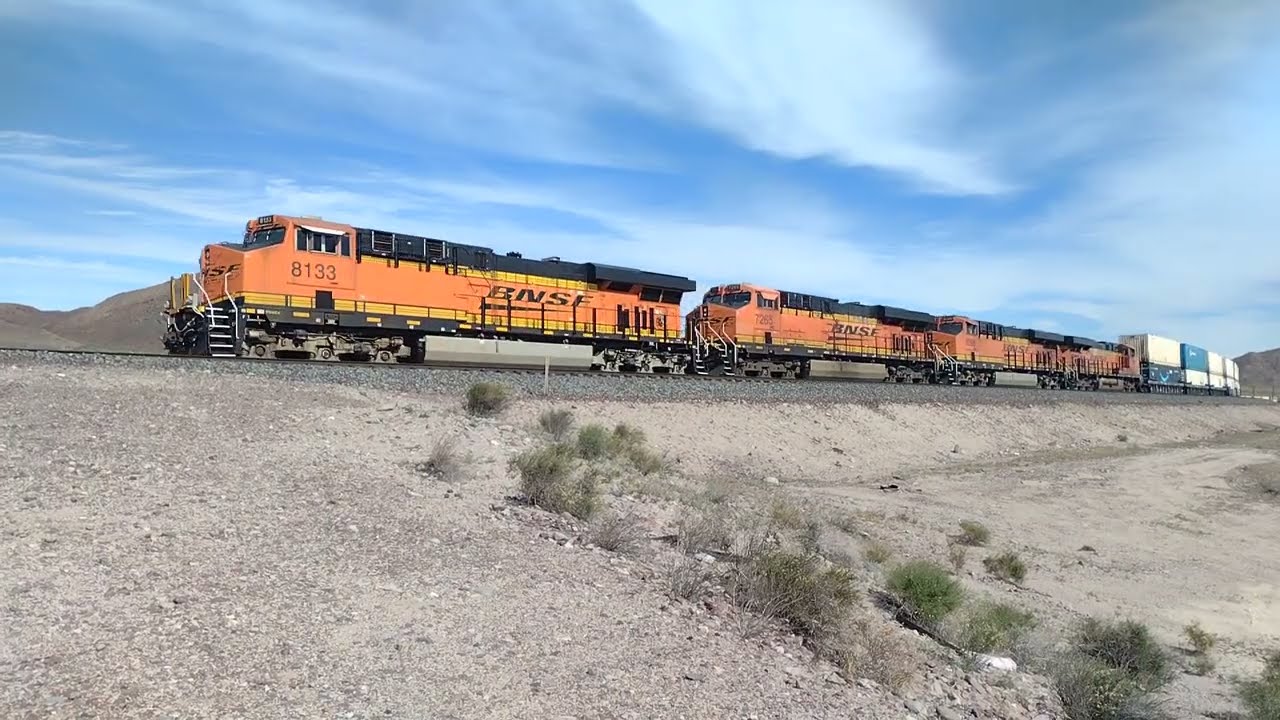 Duo BNSF Trains Meet At Siberia CA! #bigbossrailfanner