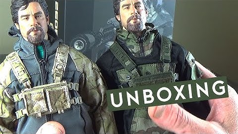 Double Unboxing the 1/6 scale Easy & Simple PMC Field RECCE Version R & S action figures