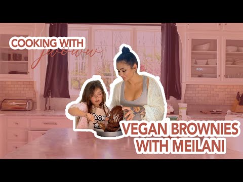 JWOWW & MEILANI BAKE VEGAN BROWNIES || SOCIAL DISTANCING VLOG #6