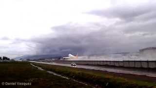 B747F / Rainy Takeoff / Centurion Cargo / Latacunga