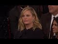 Amy poehler refuses seth meyers punch line during mansplaining part of 2018 golden globes