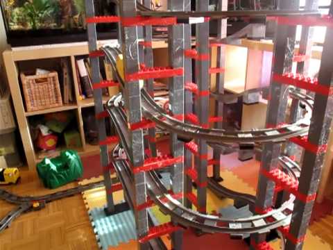 Duplo Train Track Layout Design 02 (Oval layout, 8 Levels) 