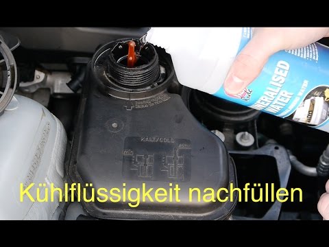 Video: Welche Kühlflüssigkeit verwendet ein BMW 325i von 2006?