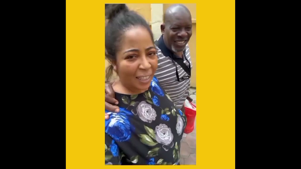 Nollywood aActor Ejike Asiegbu vibing with wife and sister