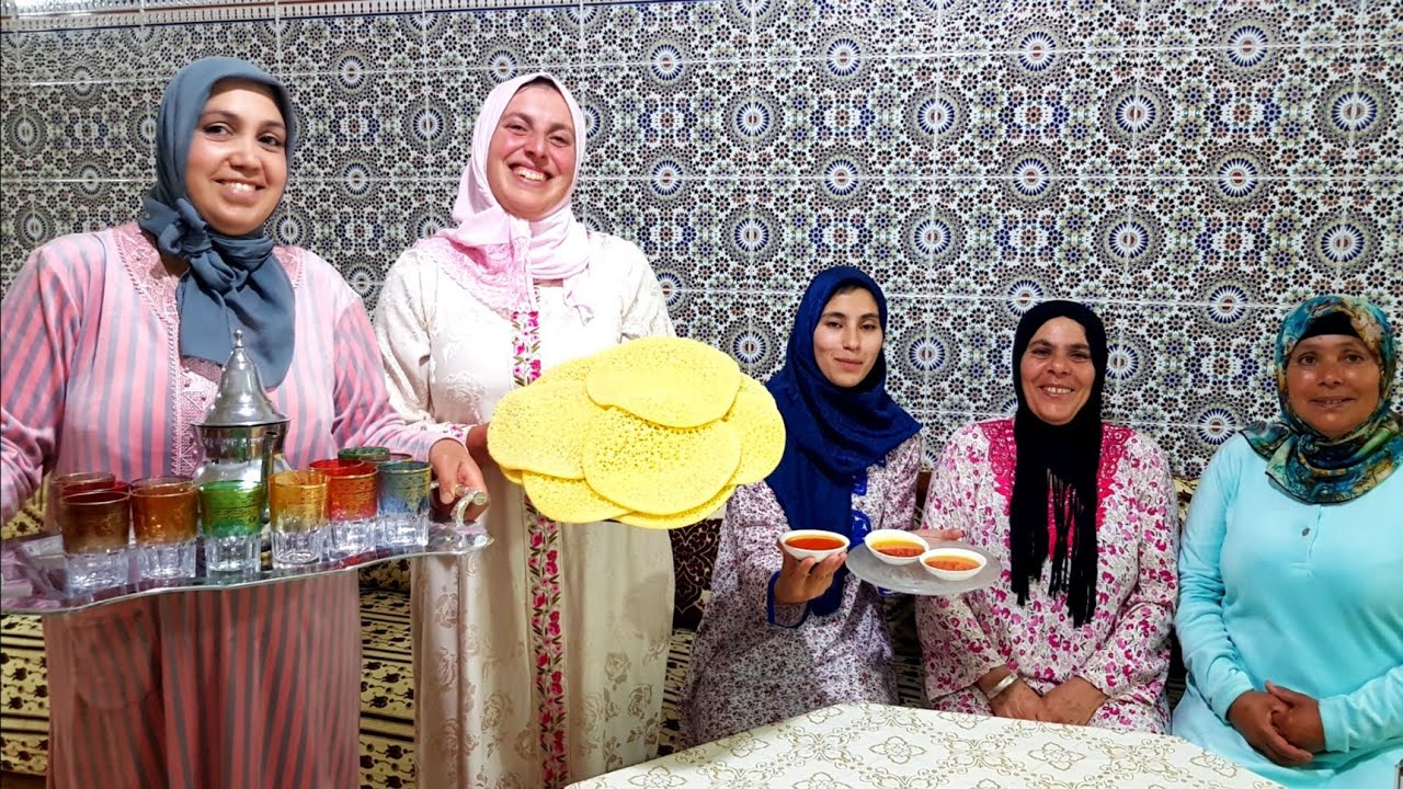 حنان طلبكم لبات🤗 والبغرير لكم قدمات😉😍 ومع الويساتها فرحات😀🤣