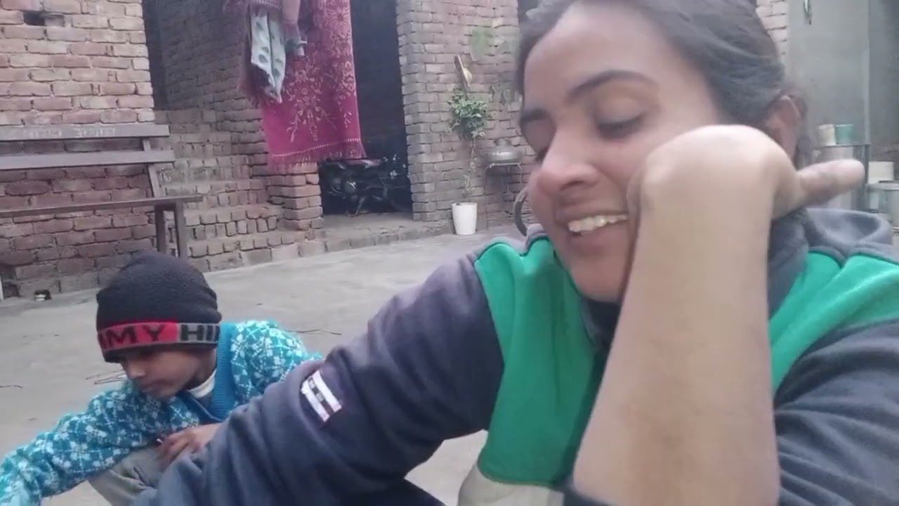 मम्मी का पसंदीदा स्वेटर फ़ट गई और आंखें फोड दी 🥲😭😭 funny vlog 