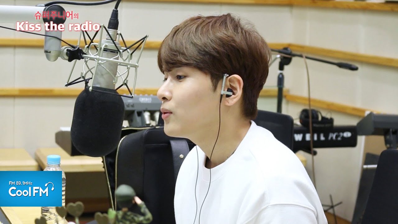 려욱 '봄날' 라이브 LIVE / 160421[슈퍼주니어의 키스 더 라디오]