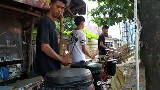 Tiarajika Kau Bertemu Aku Begini Kris versi Angklung Lagu Yang Lagi Virall