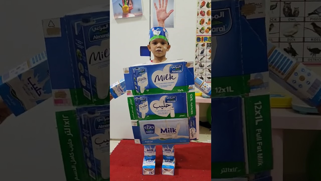 Best out of waste Fancy dress 👗 competition. award winning 💡 #recycle ...