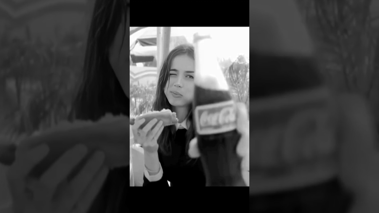 we are going to have some hotdogs ~ Ana de Armas edit