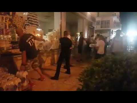 Εικόνες από΄τους εθελοντές στη Ραφήνα | AlphaNews