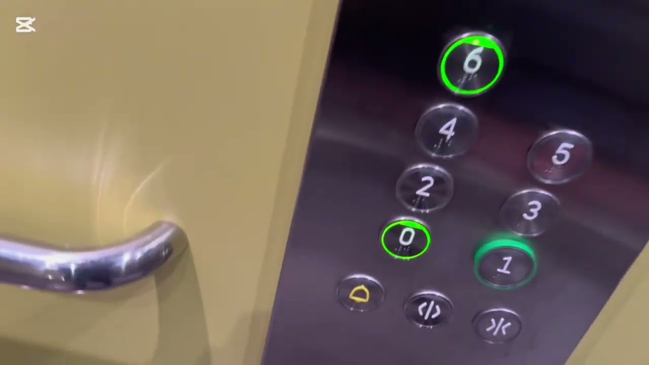 (Reupload) 2020 Orona traction elevators @ Strandgata 8, Tromsø, Norway