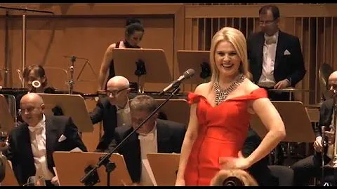 Mezzosoprano Edyta Kulczak - GRANADA from A Lara