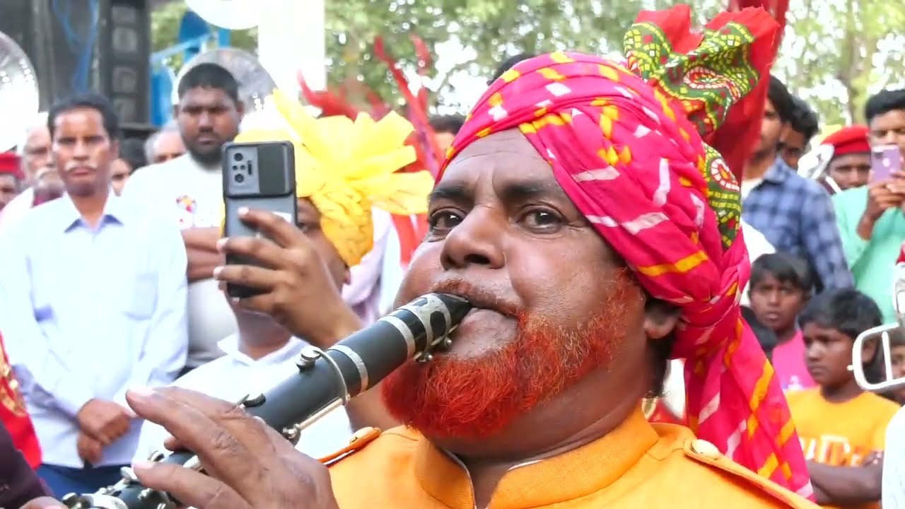 दुनिया बनाने बाले क्या तेरे मन..गाना ताज बैंड की प्रस्तुति  हिंडौन सिटी