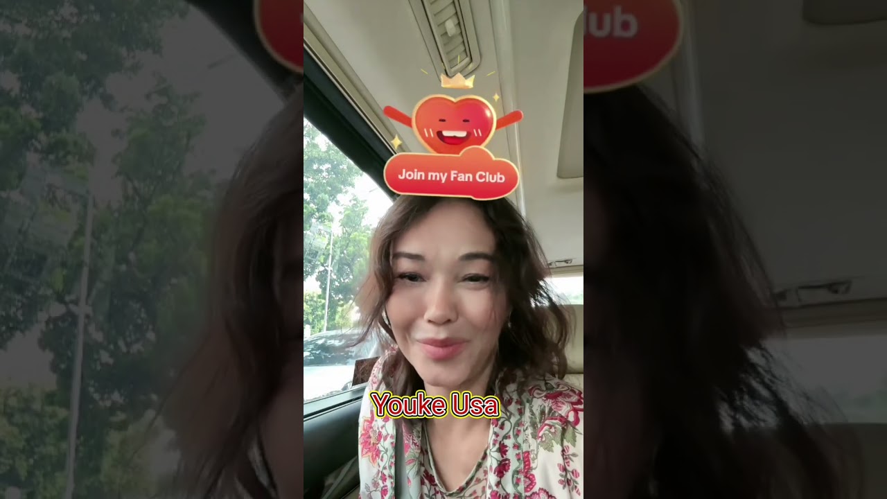 Bunda Corla Gara gara Macet Semua bete dan akhirnya pesan Bakso lewat gojek aja makan di rumah