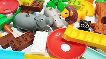 Satisfying Building Blocks ASMR Marble Run - funnel stairs and Wild Animals course