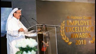 Khalaf Al Habtoor address employees at the 2018 Employee Excellence Awards