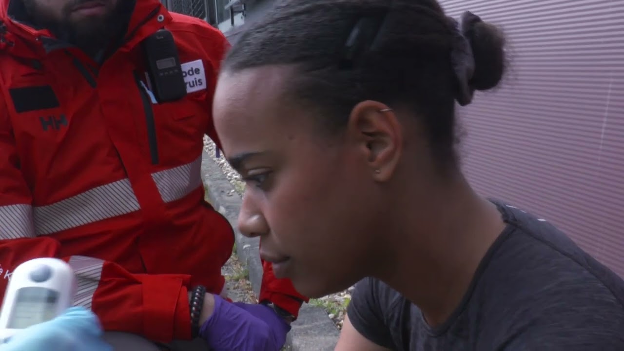 Instructievideo: Koelen bij hitteberoerte