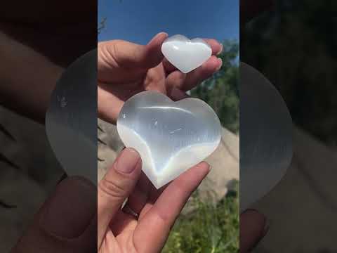 СЕЛЕНІТ СЕРЦЕ 4 см - натуральний камінь, видео 1
