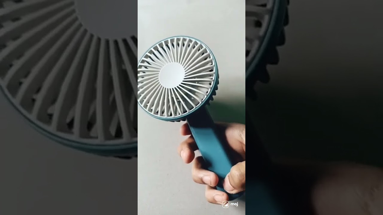 portable mini rechargeable fan for travel... gives you 🆒🆒 air...