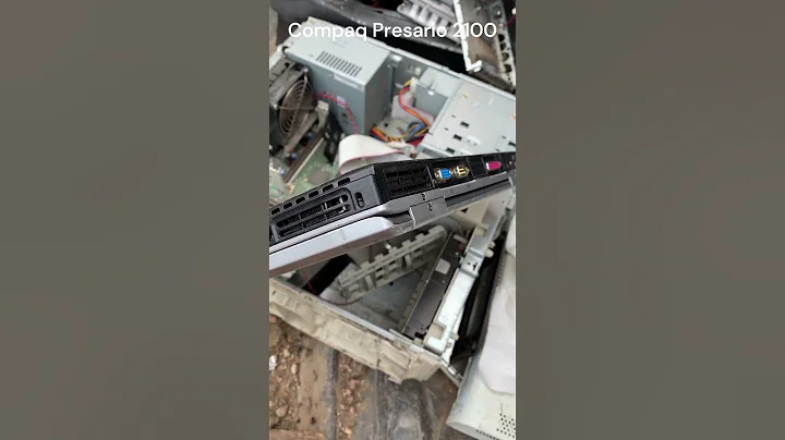 Retro Laptop with Ports Galore!  Compaq Presario 2100 with Celeron M 1.6 GHz CPU #shorts