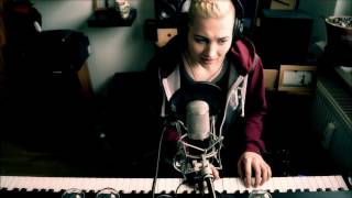 Video thumbnail of "Northlane - Heartmachine [Piano + Vocal Cover by Lea Moonchild]"