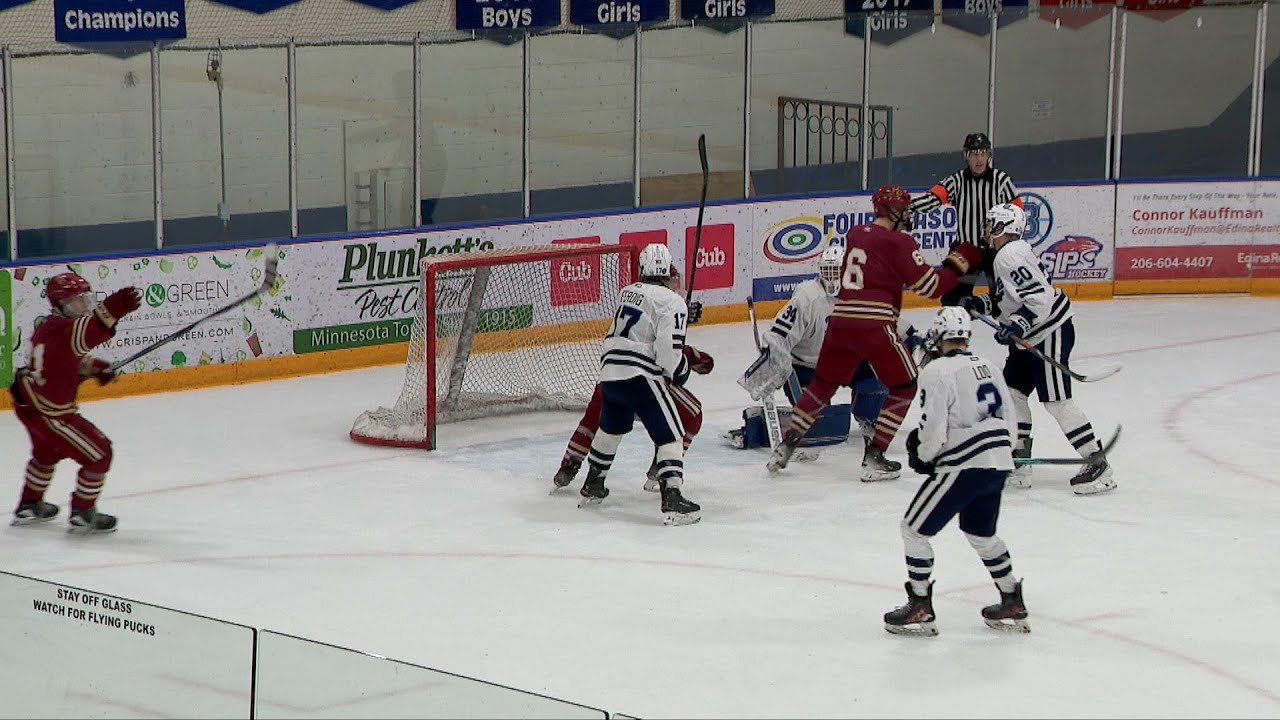 Хоккейные команды мальчиков из Мейпл-Гроув и Блейна сыграли вничью 3-3.