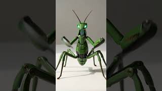 Futuristic Praying Mantis Robot 🦗🤖 | Mecha Hunter #shorts