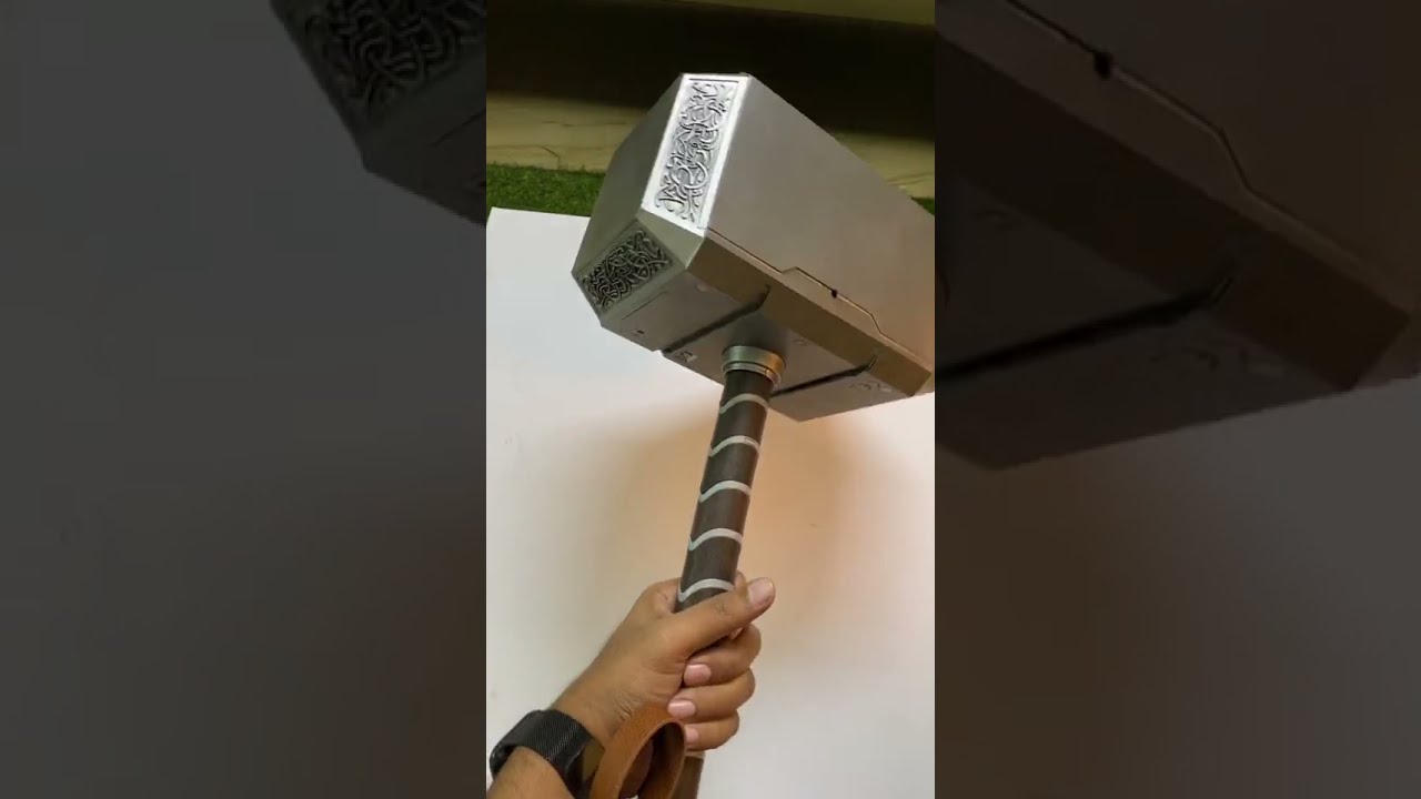 Picks Up Thors Hammer⚒️⚒️ - Thor Hammer Review | Hammer | Thor | Thors Hammer | Shorts | YOUTUBE
