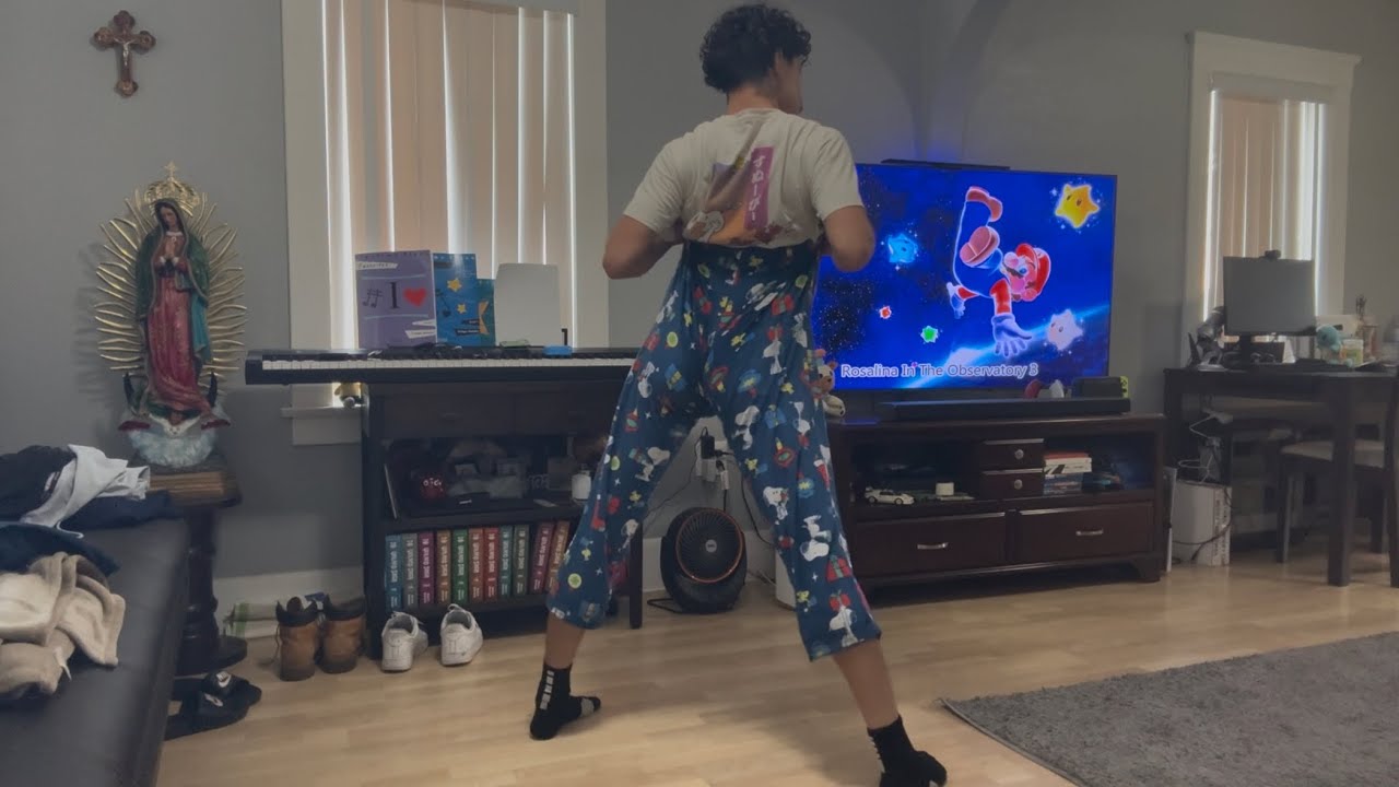 Dancing To The Full Super Mario Galaxy Soundtrack