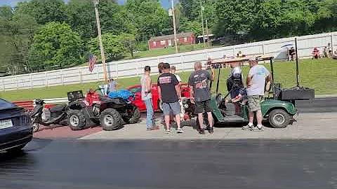 Tesla Model 3 Performance drags a brand new C8 Corvette by 2 cars.