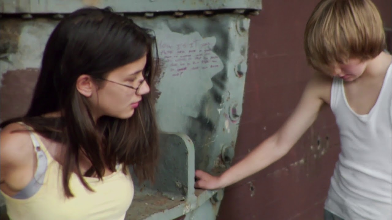 festival of lights A Little Closer - trailer - IFFR 2011